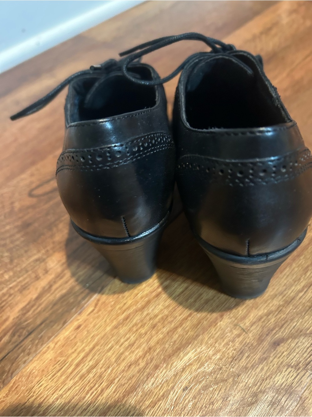 Clarks Black Lace Up Melrose Oxford Heel - Picture 8 of 12